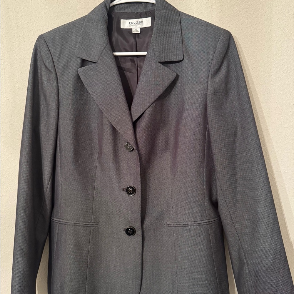 Jones Studio Charcoal Blazer
